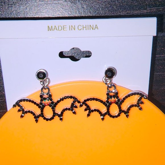 Halloween Flying Black Bat Earring / Black Bat Earring / Rhinestone Crystal - Picture 2 of 9